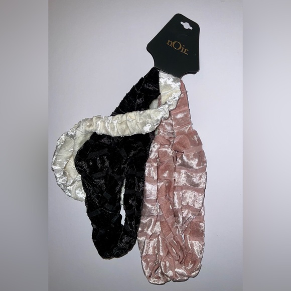 Hair bundle - Noir and Natasha - everything pictured in bundle - Picture 3 of 14